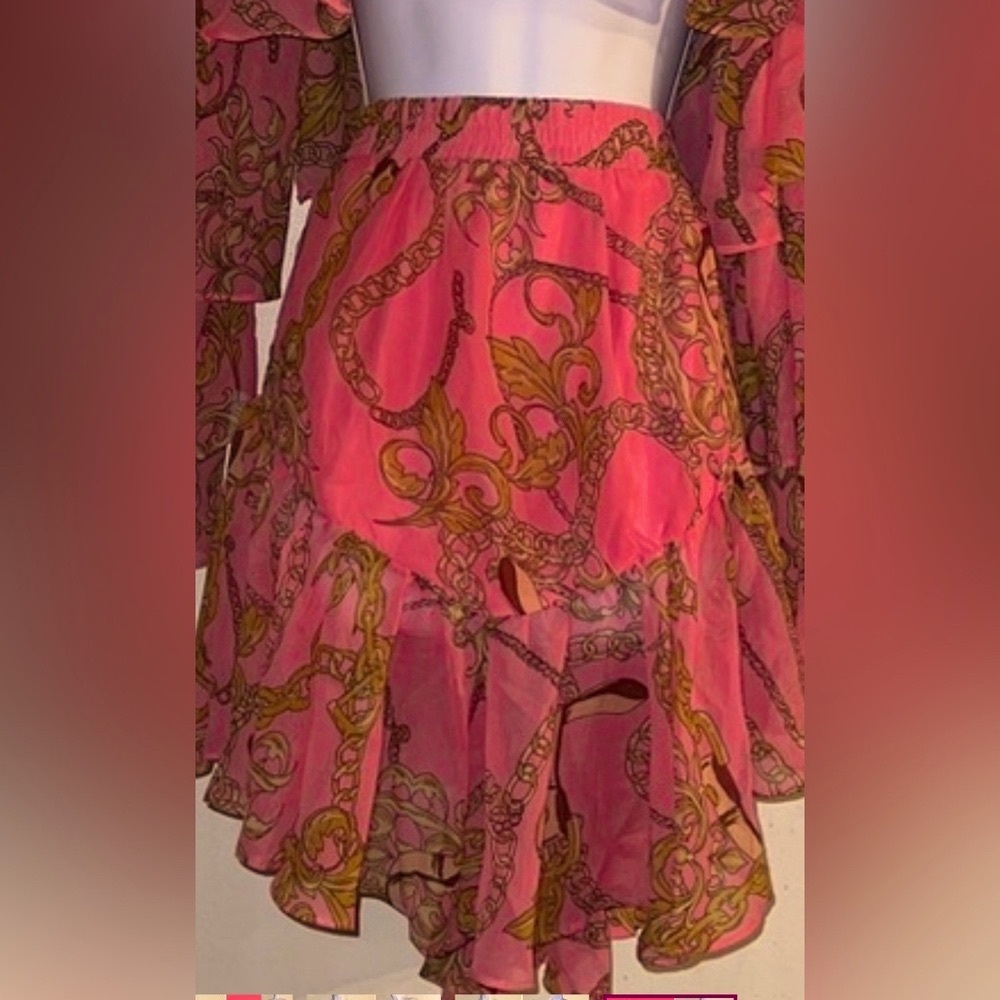 Elegant Pink Patterned Skirt